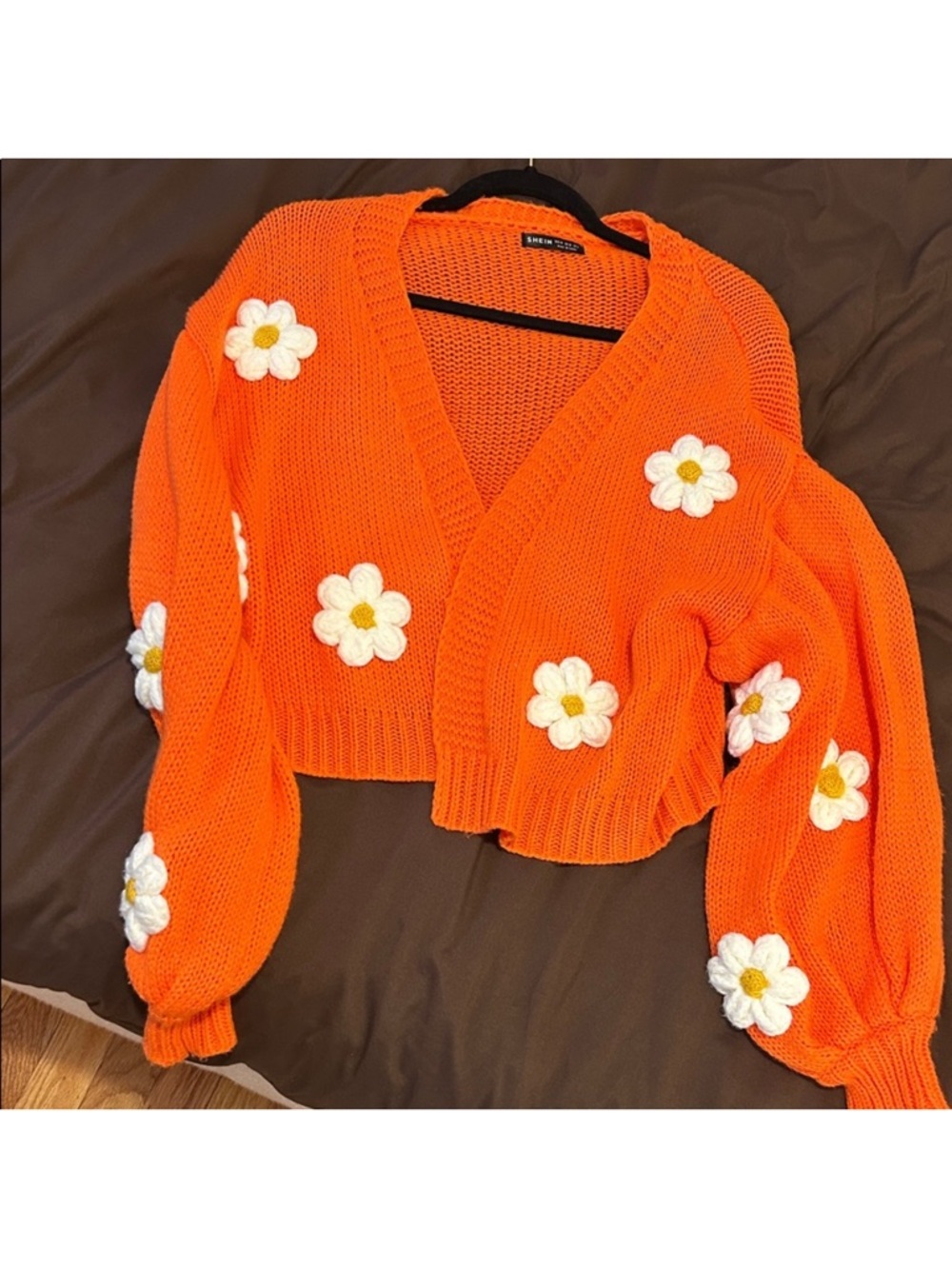 Bright Orange Daisy-Appliqué V-Neck Cropped Sweater